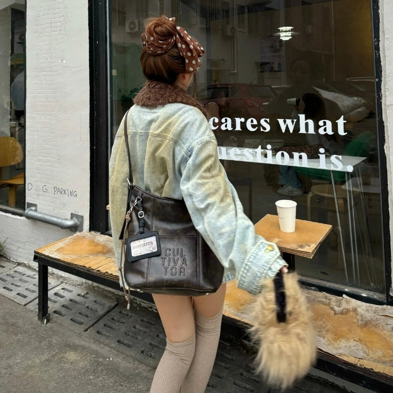 CULTIVATOR Niche Retro Maillard Crossbody Bag