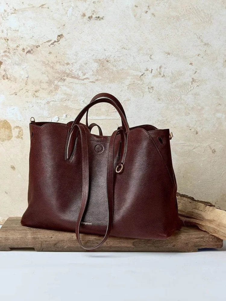 DEUTZA NOIR TOTE