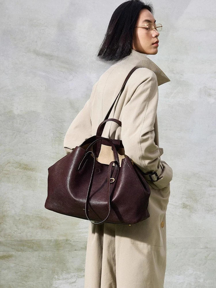 DEUTZA NOIR TOTE