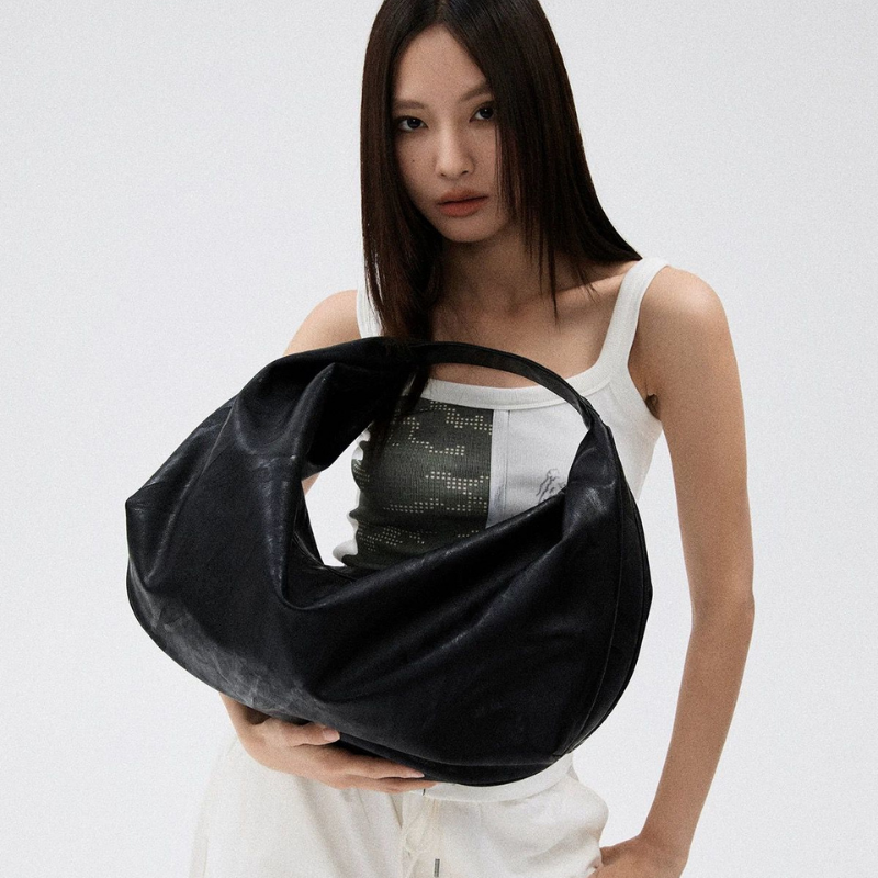 DEUTZA Nuvé Bag – Minimalist Oversized Soft Tote