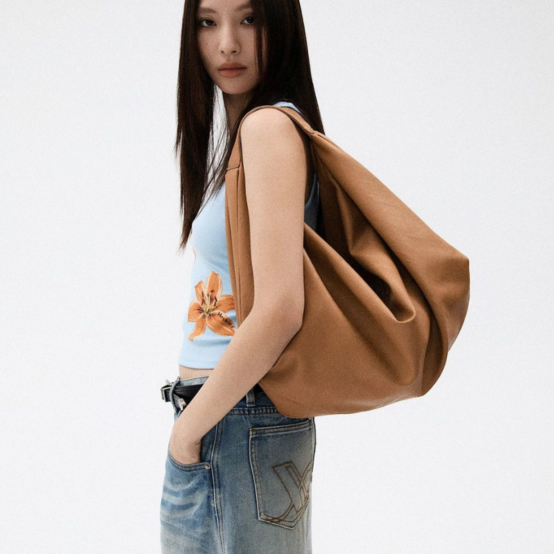 DEUTZA Nuvé Bag – Minimalist Oversized Soft Tote