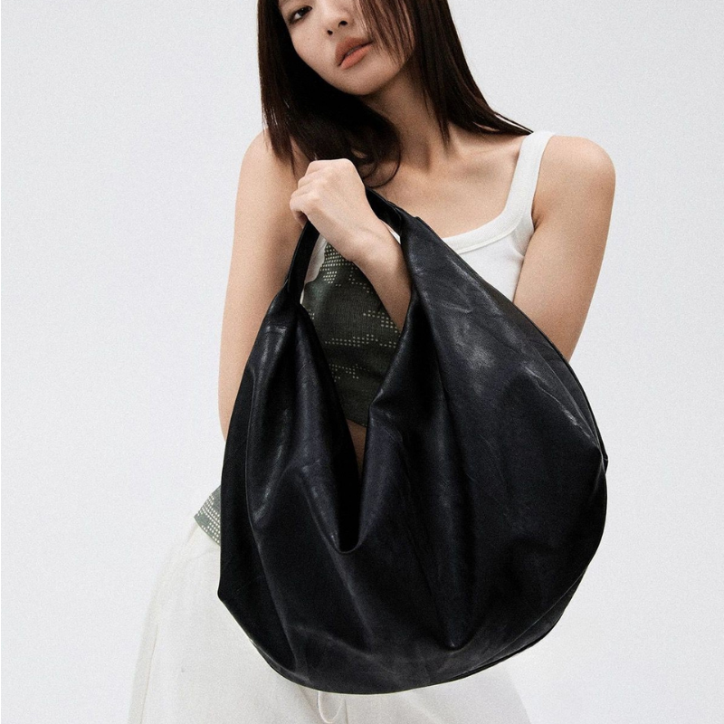 DEUTZA Nuvé Bag – Minimalist Oversized Soft Tote